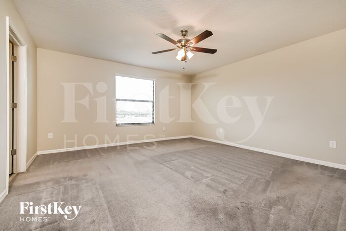 Building Photo - 9631 Sage Creek Dr
