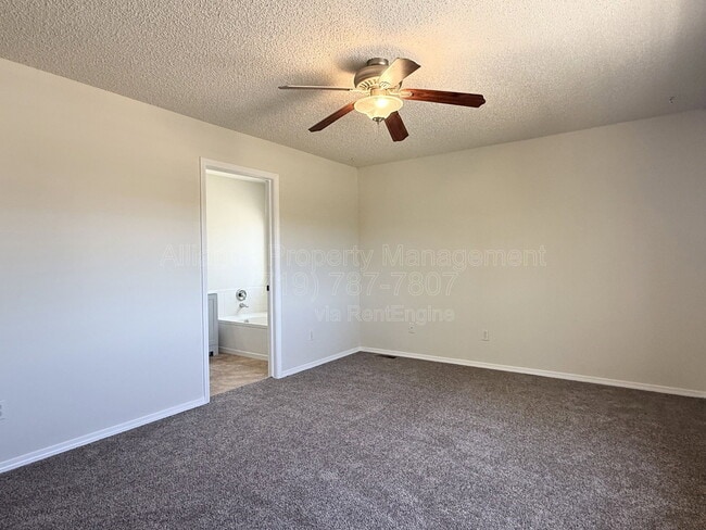 Building Photo - 6510 Oakwood Blvd
