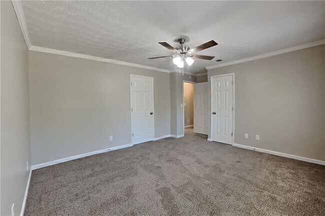 Building Photo - 5054 Arbor Ln SW