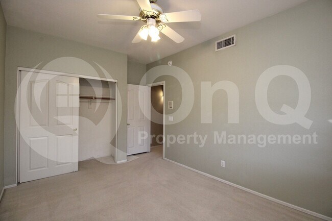 Building Photo - 4604 E Prickly Pear Trail