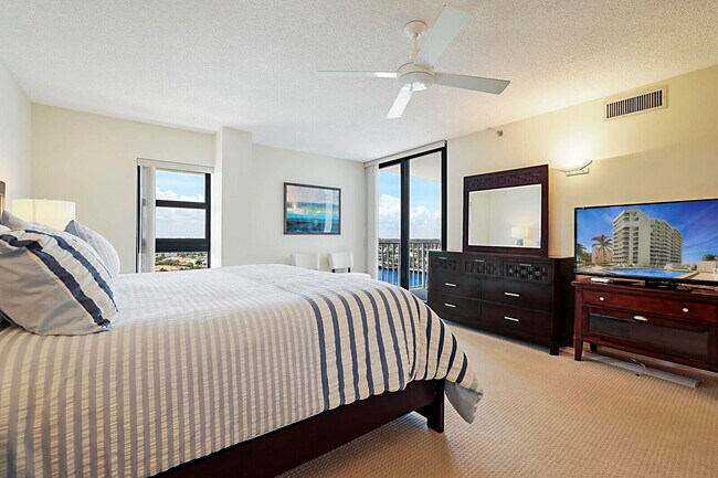 Building Photo - 2917 S Ocean Blvd