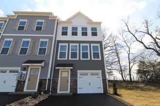 Building Photo - 3663 Ponton Rd