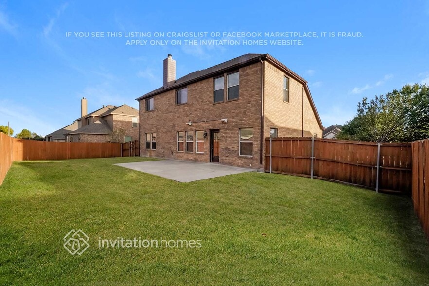 Building Photo - 109 Troy Ln
