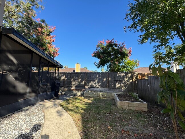 Building Photo - 9329 Genna Trace Trail