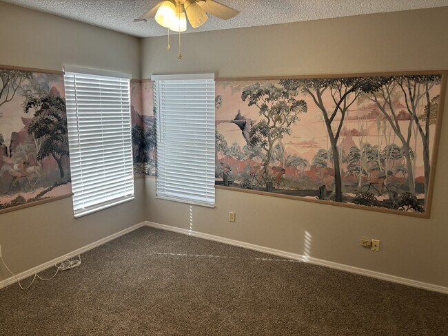 Building Photo - 700 River Boat Cir