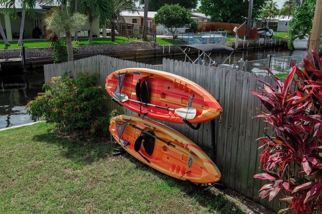 Building Photo - 2655 Key Largo Ln