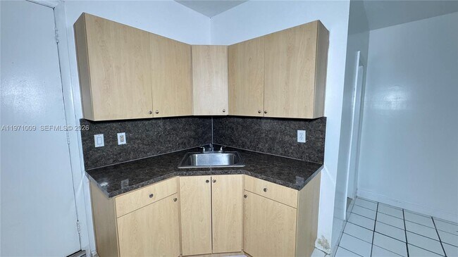 Building Photo - 16220 SW 173rd Ave