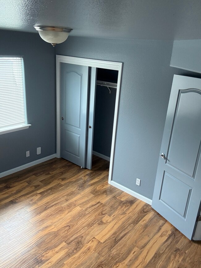 Building Photo - 2716 Main St