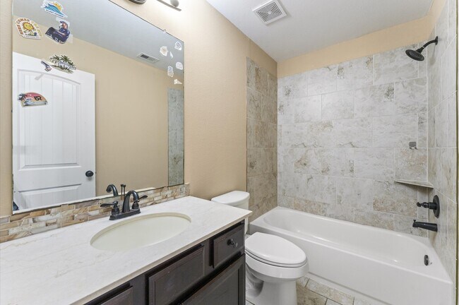 Building Photo - 31183 Pecan Creek Dr