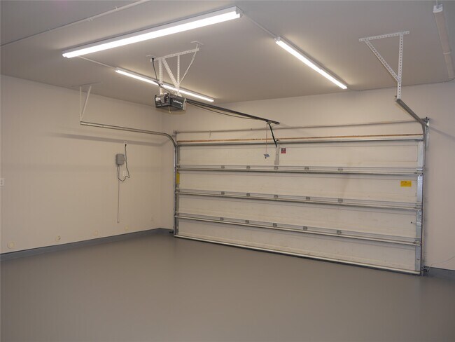 Building Photo - 1111 Sweet Corn Ct