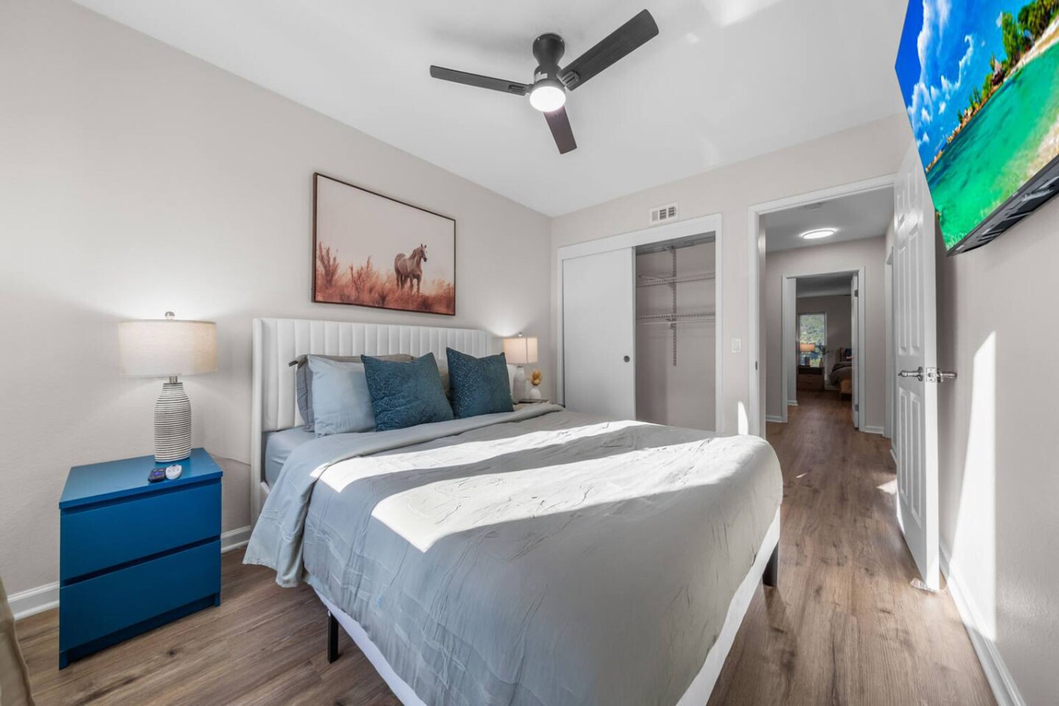 Building Photo - 13737 Via Tres Vistas