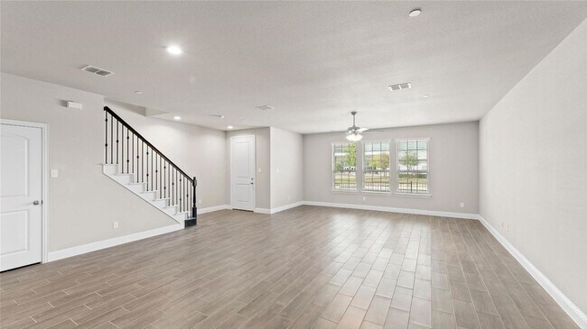 Building Photo - 5968 Bursey Rd