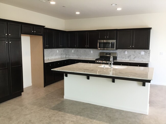 Building Photo - 3445 N Soledad Ave