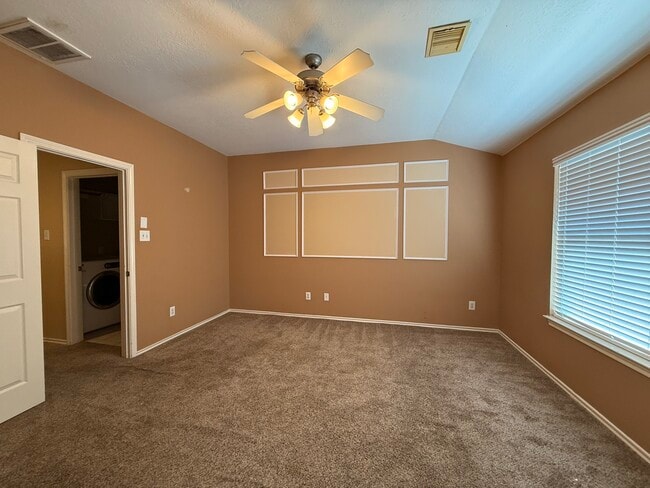 Building Photo - 14311 Mirkwood Ln