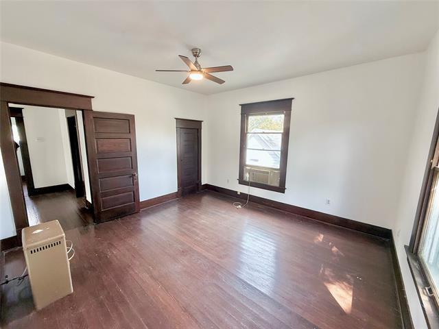 Building Photo - 517 W Hull St