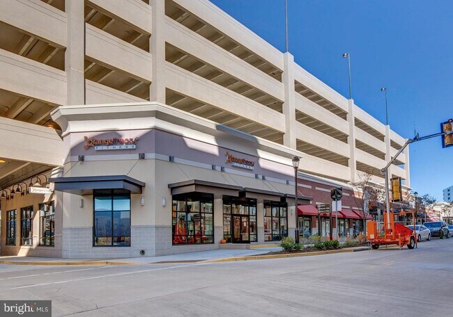 Building Photo - 2665 Prosperity Ave