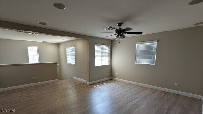 Building Photo - 10668 Berkshire Woods Ave