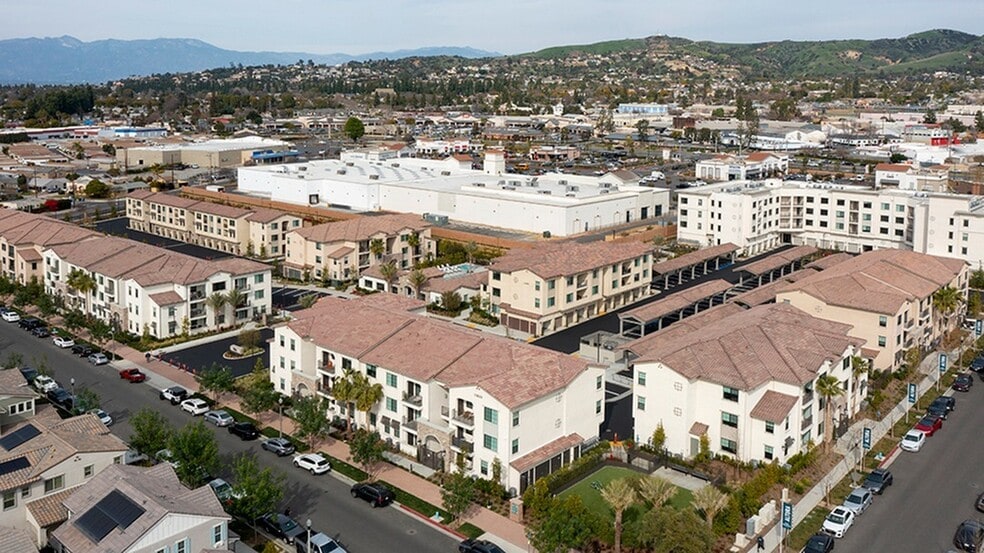 A welcoming presence from the outside - Altura at the Groves