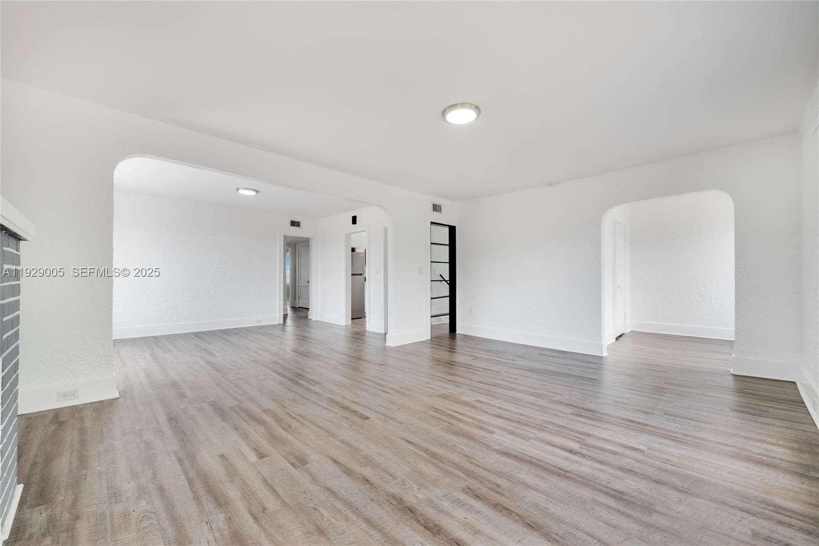 Building Photo - 1736 SW 9th St