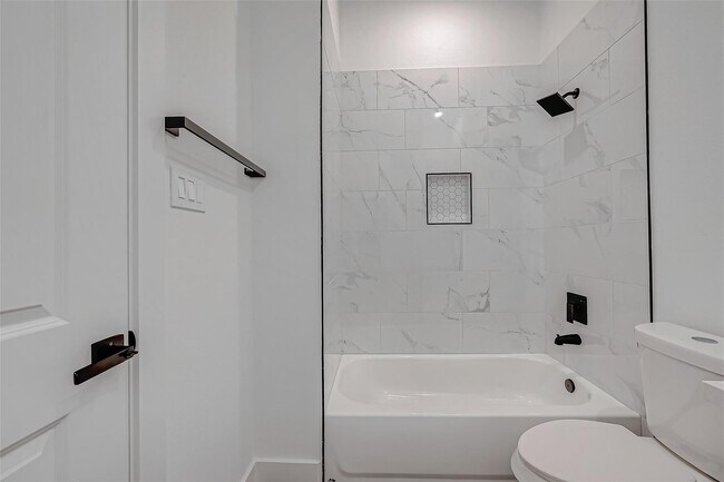 Building Photo - 3624 Goodhope St