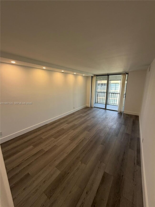Building Photo - 851 Three Islands Boulevard