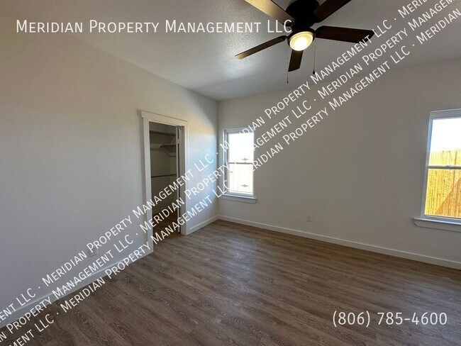 Building Photo - 5802 Urbana Pl