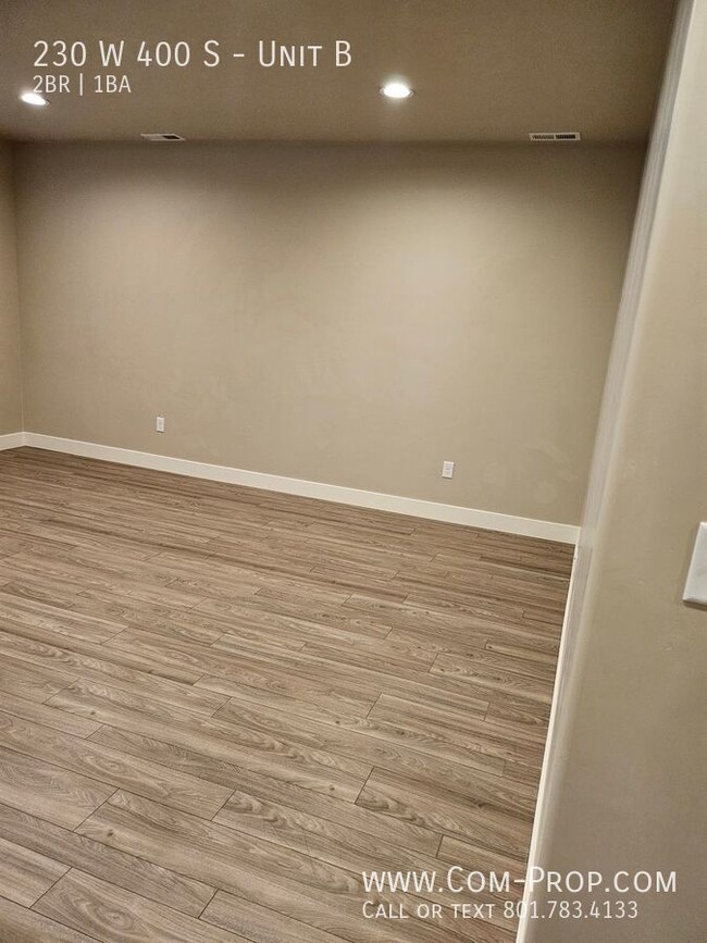 Building Photo - Cute-Modern 2 Bedroom Apt for Rent in Orem...