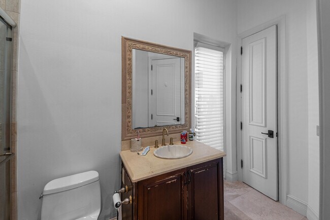 Building Photo - 10058 El Caballo Ct