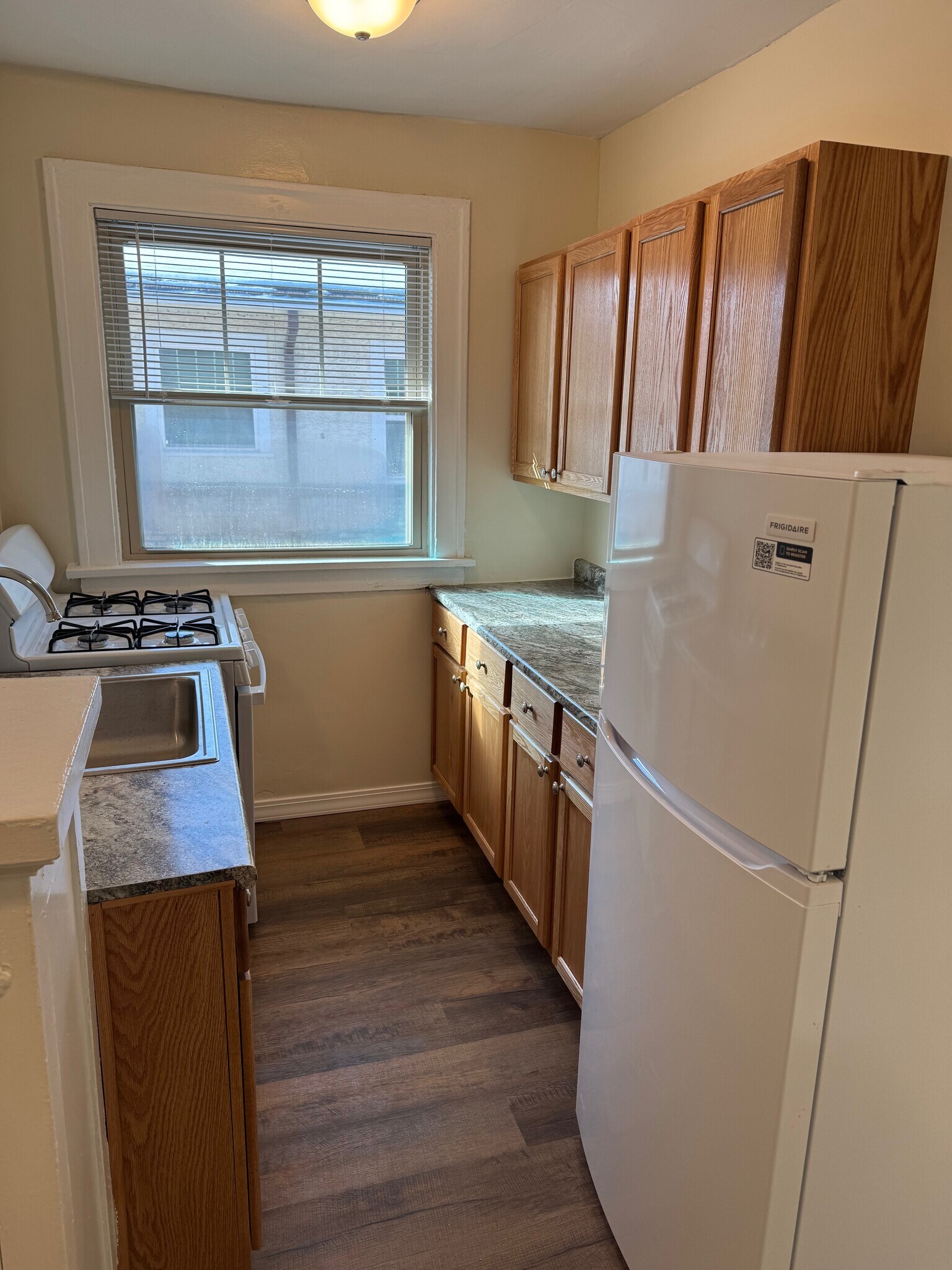 Building Photo - 1720 Ashland Ave