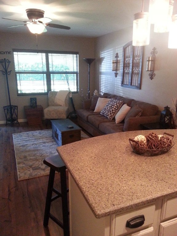 Eat at Kitchen Bar open to living room - 917 SE 3rd St