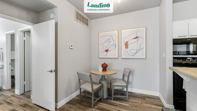 Building Photo - 250 S Elizabeth Way