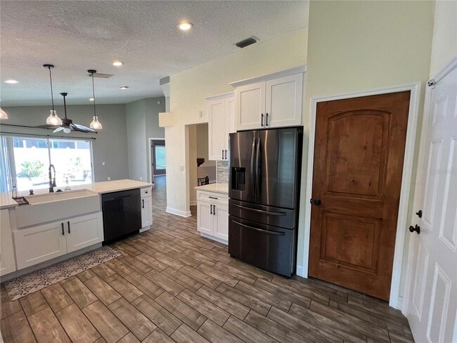 Building Photo - 8509 Bella Way