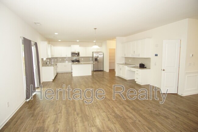 Building Photo - 1537 Sergeant Ln