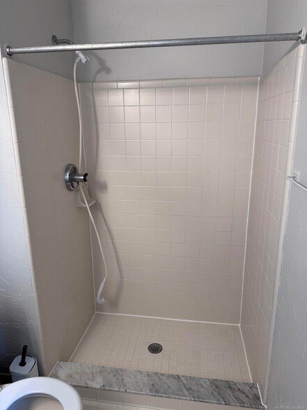 Building Photo - 30675 Hidden Pines Ln