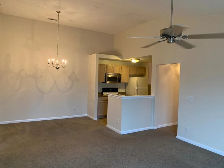 Building Photo - 4563 Foley Rd
