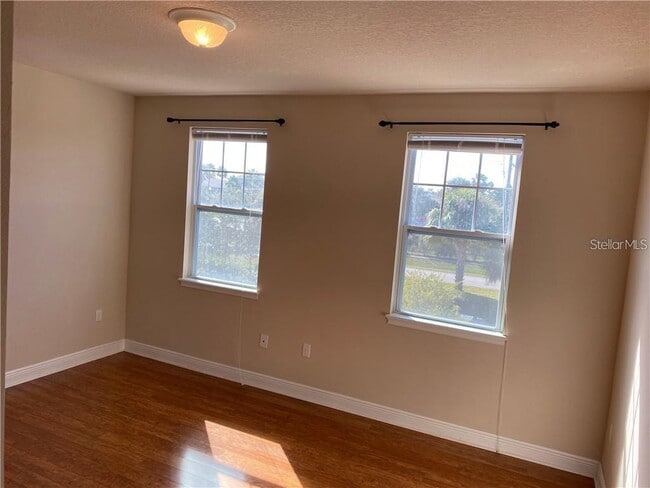 Building Photo - 11333 Quiet Forest Dr