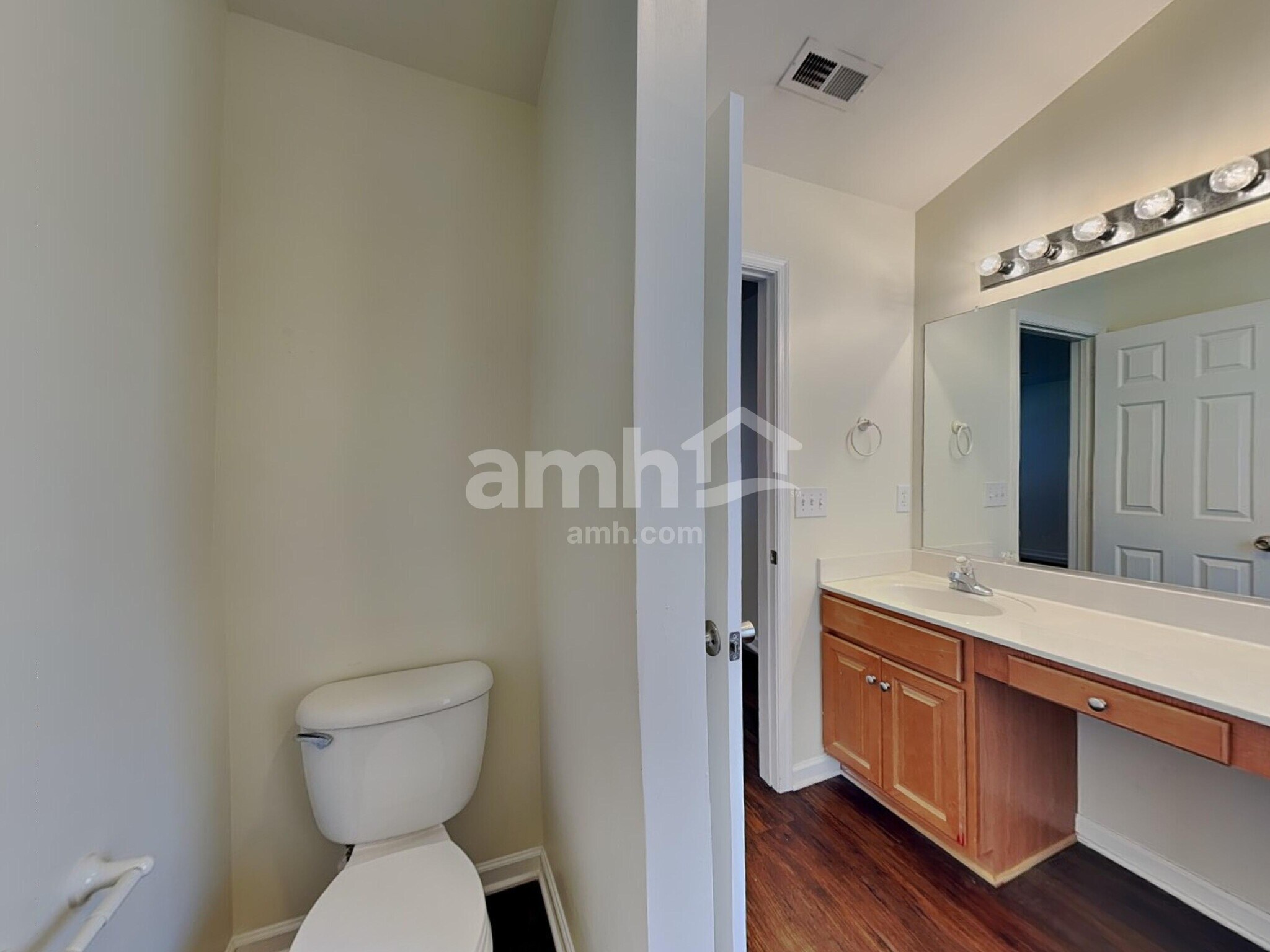 Building Photo - 1710 Beeson Park Ln