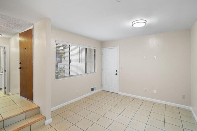 Building Photo - 7124 Point Dunes Ct