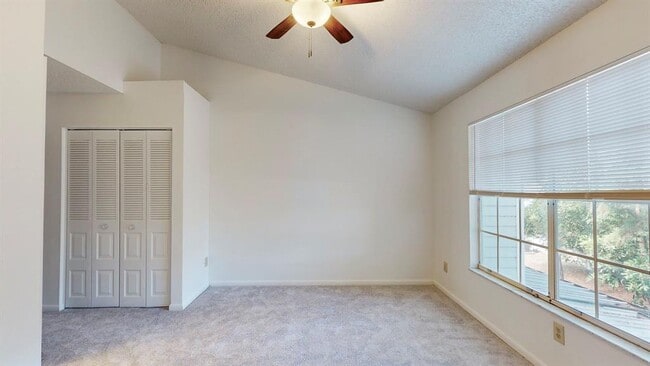 Building Photo - 6710 121st Ave N