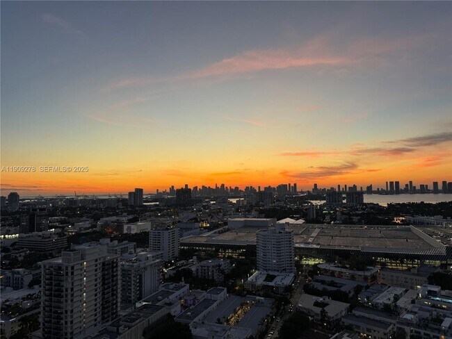 Building Photo - 101 20th St