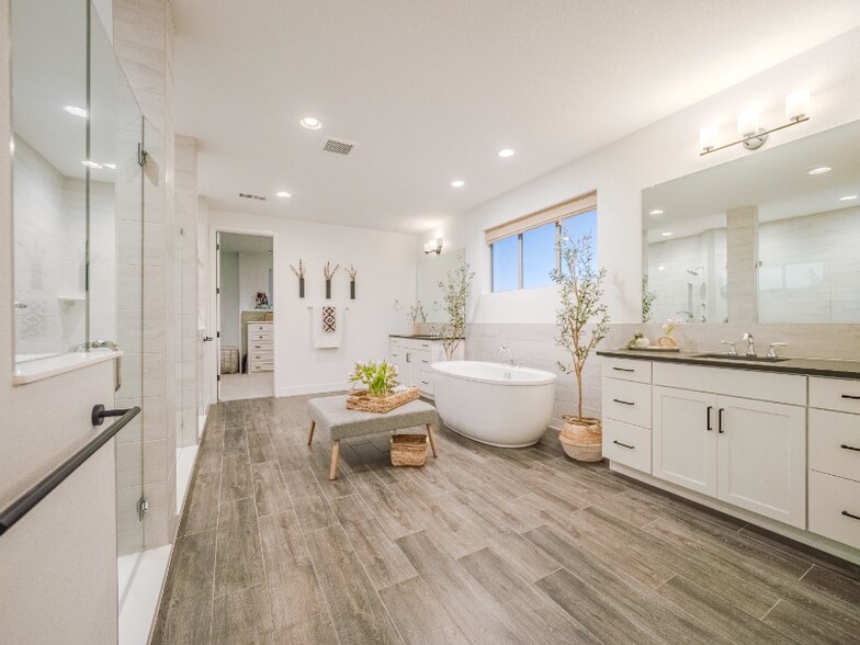 Building Photo - 3439 W 154th Ave