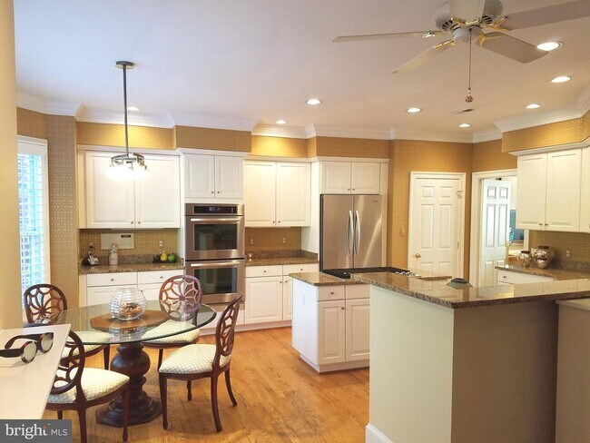 Building Photo - 2003 Mayfair McLean Ct