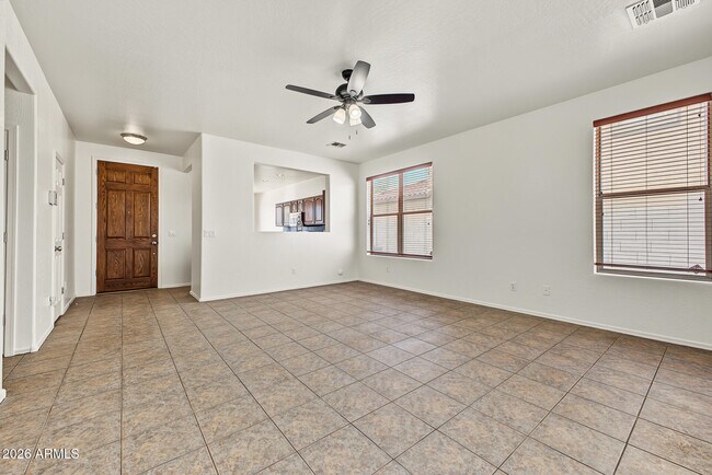 Building Photo - 15398 W MacKenzie Dr