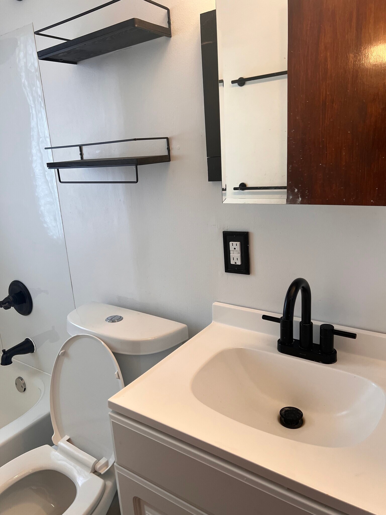 Building Photo - 11621 Havel Ave