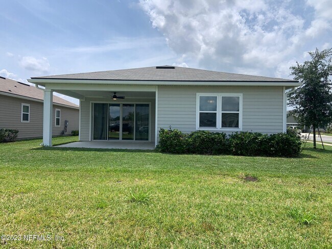 Building Photo - 816 Redtail Ln