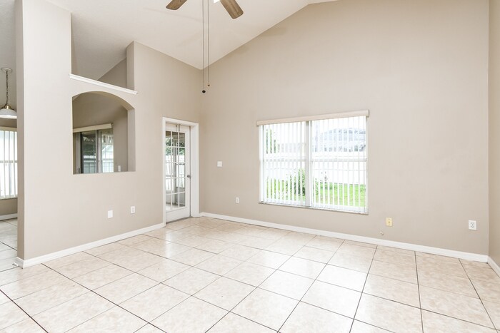 Building Photo - 2404 Black Powder Ln