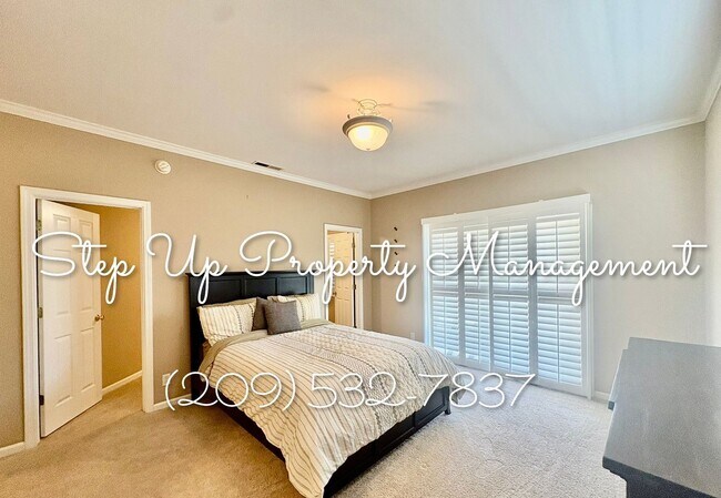 Building Photo - LIMITED-TIME MOVE-IN SPECIAL – Receive Your First Two Weeks FREE!