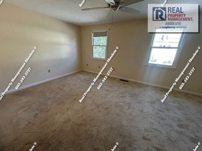 Building Photo - Spacious 3 bed 2.5 bath Townhome in Kessle...