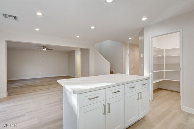 Building Photo - 10807 Cather Ave