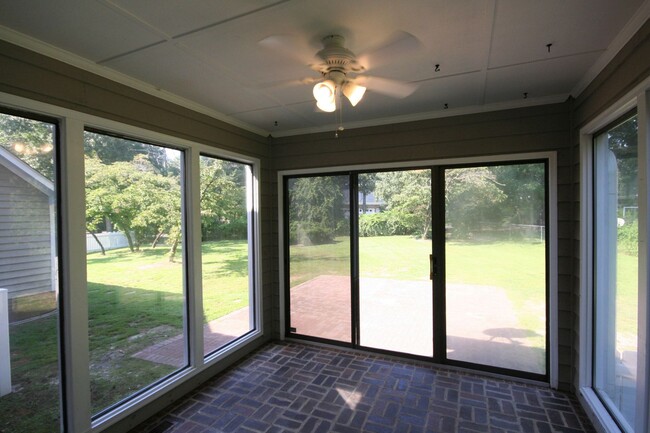 Building Photo - WONDERFUL 2-STORY HOME IN WALNUT CREEK *SP...
